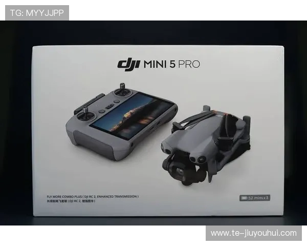 大疆拇指相机足球设计创新融合,带来全新拍摄体验与运动视角革新 大疆拇指相机足球设计创新融合,带来全新拍摄体验与运动视角革新